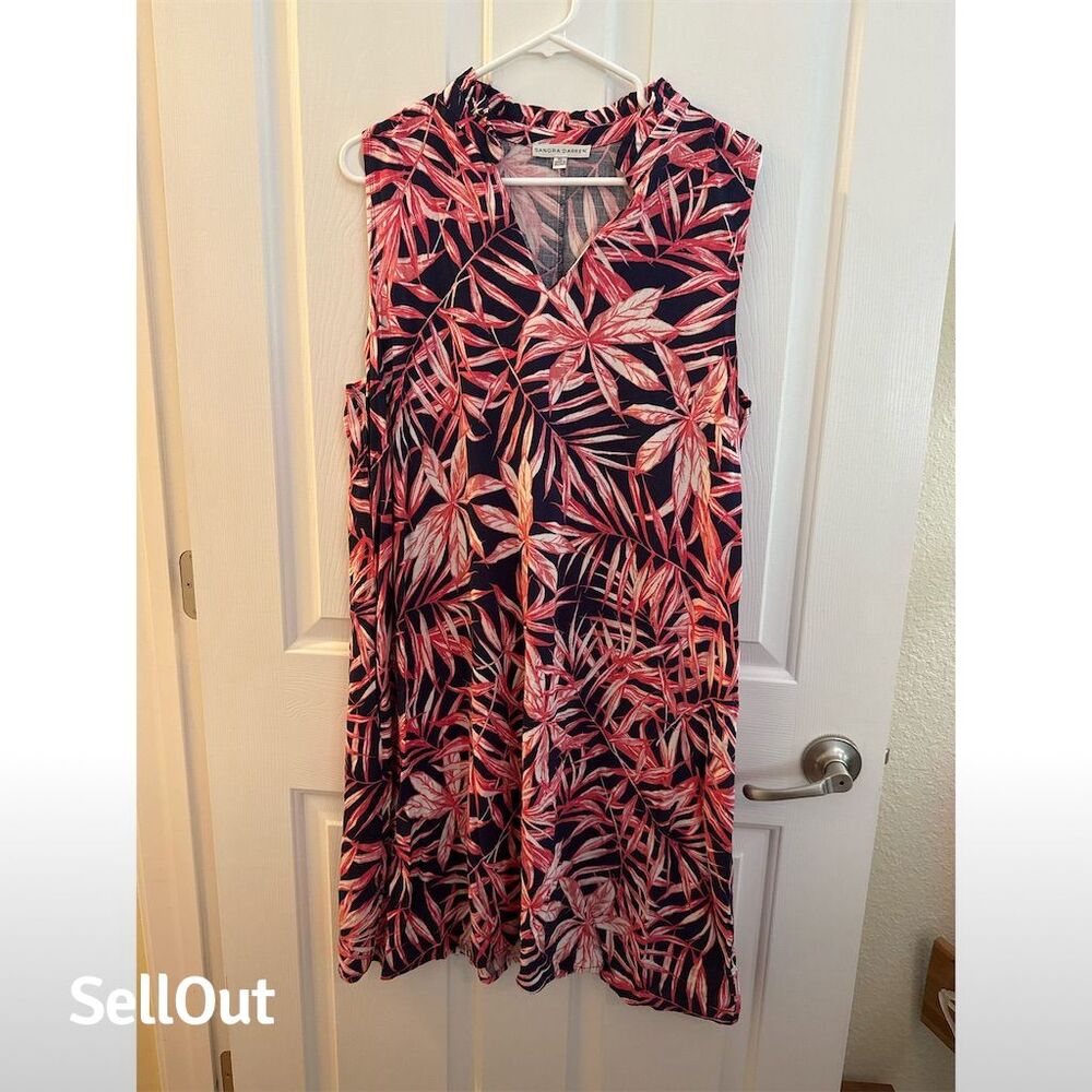 Sandra Darren Women's XL Tropical Leaf Sleeveless Knee-Length Dress